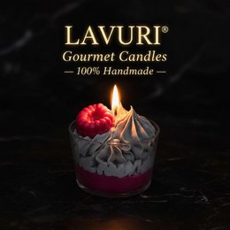 LAVURI N° 05 Baie Sauvage Gourmet Dessert Candle CUP, fruity framboise scent, Ash & Ruby colored, handmade bio vegan soy wax - Duftkerze