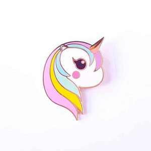 Pin Unicorn rainbow pastel