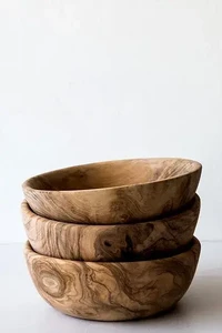 Walnut wood salad bowl