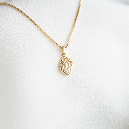 Anatomisches Herz Halskette Gold