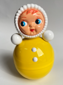 Retro doll Tumbler-roly poly yellow M 16 cm.