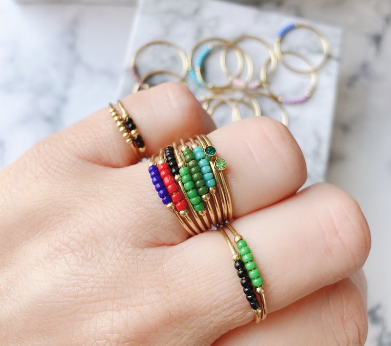 R0980 Angst Ring Palm Pink Perler Forgyldt