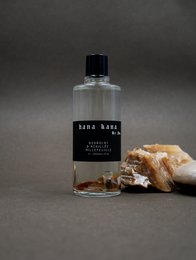 Yarrow and carnelian hydrosol, a gentle facial cleanser with natural ingredients.