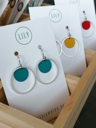You (silver-yellow)