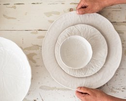  White ceramic cabbage bowl, small round textured design, minimalist style, 12cm diameter
