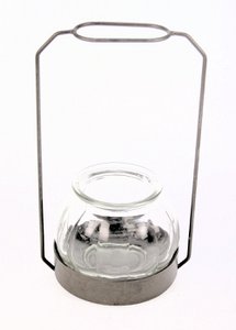 Vaasje in metalen frame