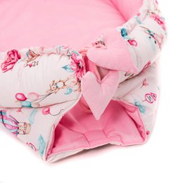 COCON POUR NOUVEAU-NÉ " NUAGES POUR LES FILLES "