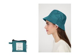  Waterproof foldable cap in 6 colors, made of weather-resistant Bisetti material, suitable for outdoor activities.