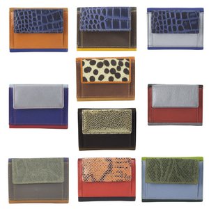 Sunsa Creations leather wallet. Mini small leather wallet with RFID protection. Ladies / girls wallet model "Miki"