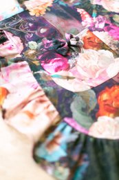 Delantal de mujer con volantes, 100% algodón, estampado | francine negro