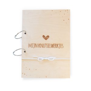 Holz-Aufbewahrungsbündel mit Kunsthandwerk Herz | A4