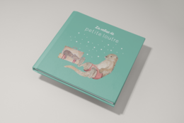 Livre éducatif interactif pour enfant cadeau d'anniversaire création sur mesure la valise de petite loutre