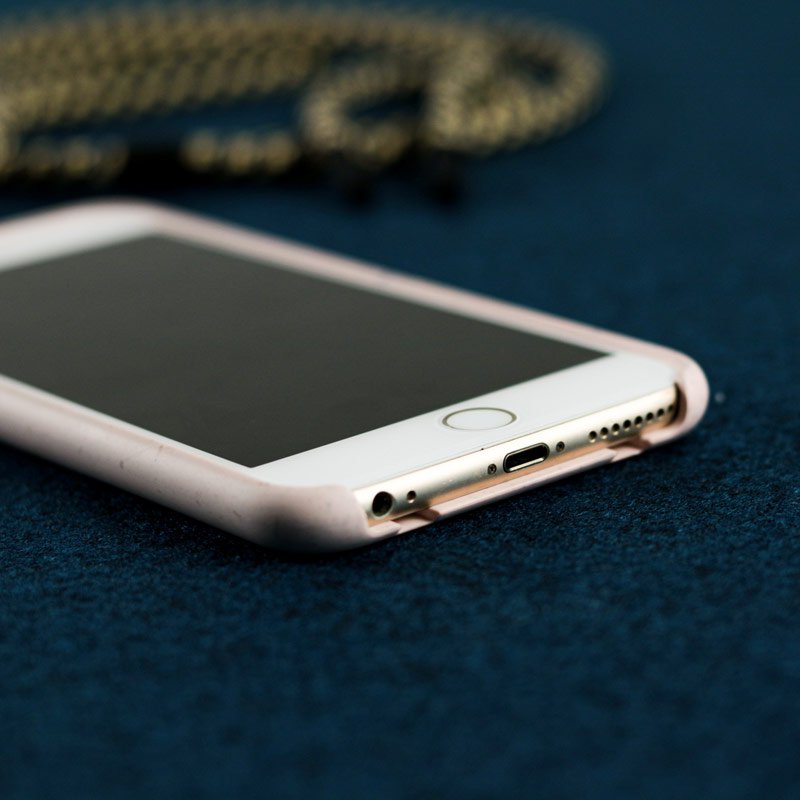 Eco iPhone sleeve Lace Detachable
