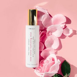 Feuchtigkeitsspendender Rosenwassernebel