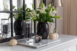 Lantern Stella (H 23 cm, ø 9.5 cm), dark crystal glass with platinum rim, hand-blown