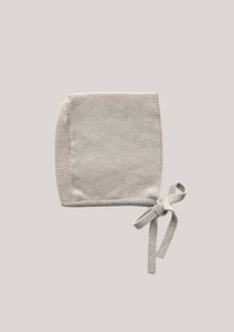 Katoengebreid babymutsje - Havermout