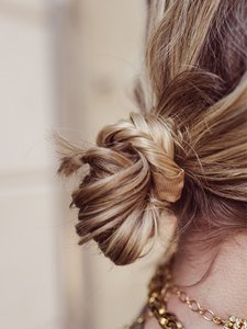 Hair Elastic Weaved - Ash Blonde