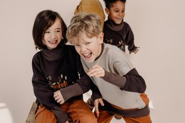 Kinder coltrui - borduursel 3D bruin