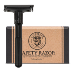 Matte black adjustable double-edge safety razor with Guardenza branding.