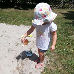 Mit første babysandlegetøj, 7 stk. Mini sandlegesæt med vandkande, plast hvedehalmblanding