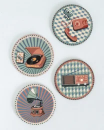 Metal coasters set of 4, round, vintage retro design, checkered pattern, colorful illustrations, decorative