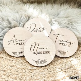 Mijlpaalcirkels | Hout - Lasergravure | Baby (Gronings)