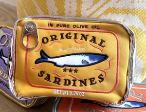 Toilet bag Sardines in Blik Yellow