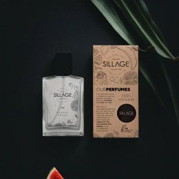 Vegan Eau de Parfum - Summer Melon, a floral and fruity fragrance with notes of summer melon, jasmine, and sandalwood.