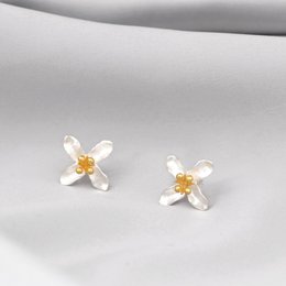 Lily Flower Stud Earrings - 925 Sterling Silver Stud Earrings - OHR925-41