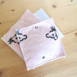 WASHABLE CLEANSING SQUARE