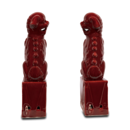 Red fu dog set
