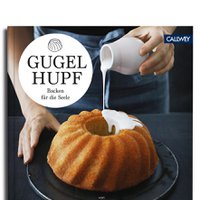Bundt cake. Baking for the soul