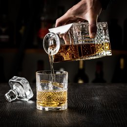 Set decanter per whisky superiore in confezione regalo