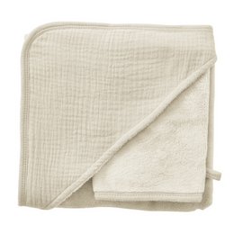 Soft, absorbent bath cape and glove set in a soothing milk foam color, made from a blend of bamboo and cotton gauze for a luxurious bathing experience.