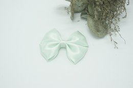 Satin regular bow