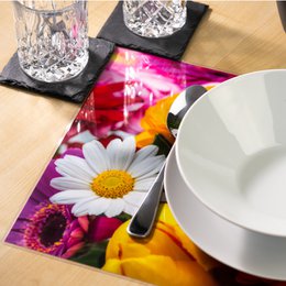 Artipics Platzset abwaschbar 4er-Set Flower Power Tischset Kunststoff 42x30 cm Tisch Unterlegmatten Platzdeckchen Deko Tischuntersetzer Küche, Essbereich, Gäste, Drinnen, Draußen