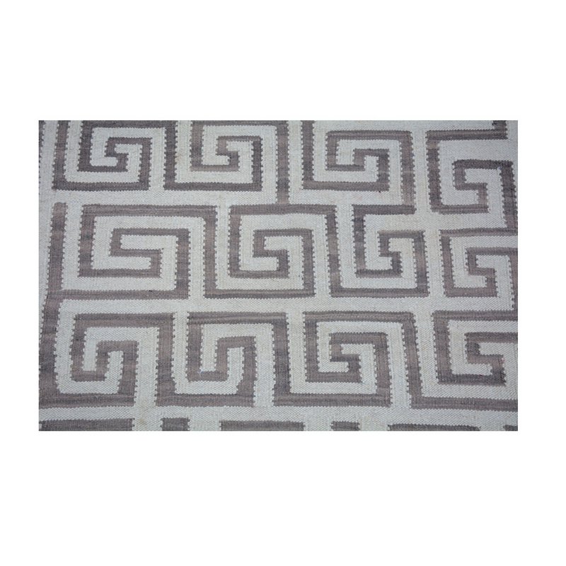 Tapis Kilim gris fumé moderne