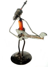 Zündkerzen-Figur | verschiedene Musiker:innen