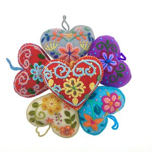 Hart decoratie, multicolour, 100% schapenwol