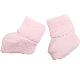 Soft, cozy baby shoes made from 100% finest merino wool in a delicate pink color.