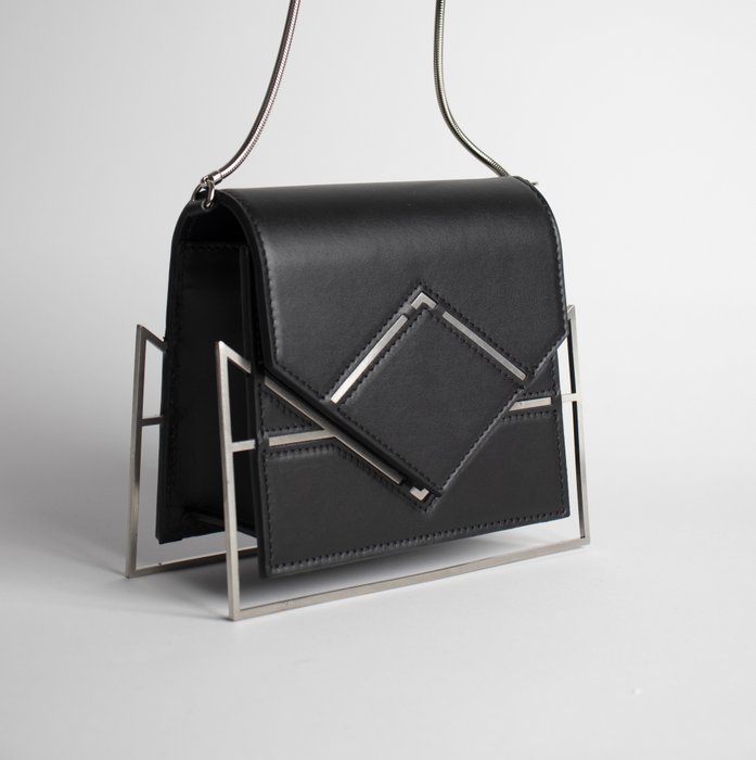 #13 black