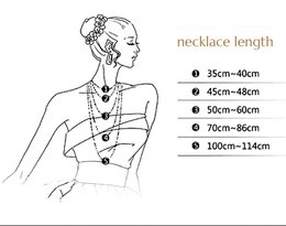 Vintage Emerald Dewdrop Delicate Necklace