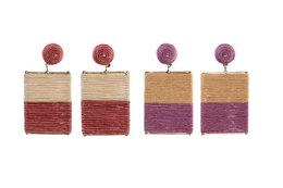 Earrings made of raffia and metal, available in two color assortments. The earrings feature a layered design with a round stud at the top.