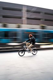 Cruzaa pedalstøttende Bluetooth elektrisk cykelpistol metalgrå