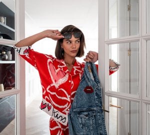 Bluse Loose Cut Kiss Me