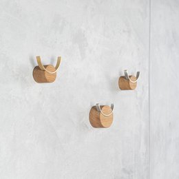 Gancho de pared CIERVO, roble, latón