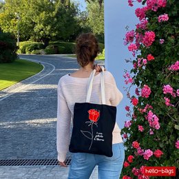 Totebags. Bolso grande model "JEG ER KRONBLADER OG TORNE"