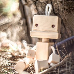 Roro Das hölzerne Roboterspielzeug