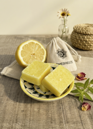 Lemon-scented amber blocks, 10 pieces, with a fresh, citrusy aroma.