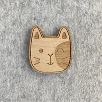 Wooden brooch - Cat with whiskers